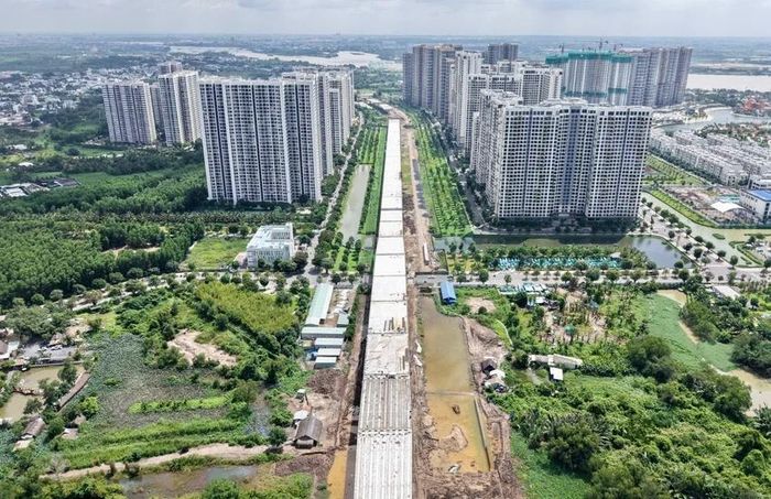 TP.HCM triển khai nhiệm vụ bảo đảm nguồn vật liệu cho các dự án trọng điểm. Ảnh: Thuận Văn