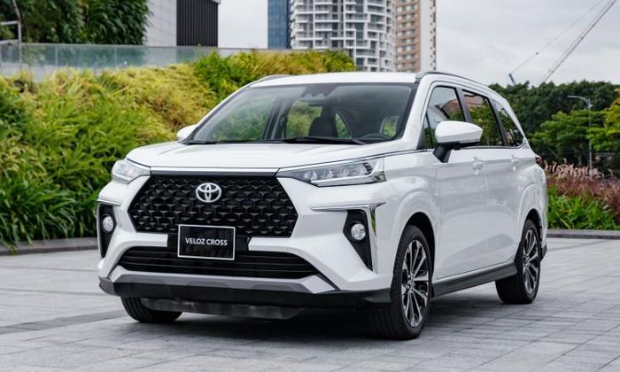 Veloz Cross đã tụt tận 7 bậc so với tháng trước. Ảnh: TMV