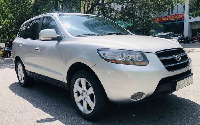 Hyundai Santa Fe MLX 2.0 nhập khẩu nguyên chiếc đời 2009.