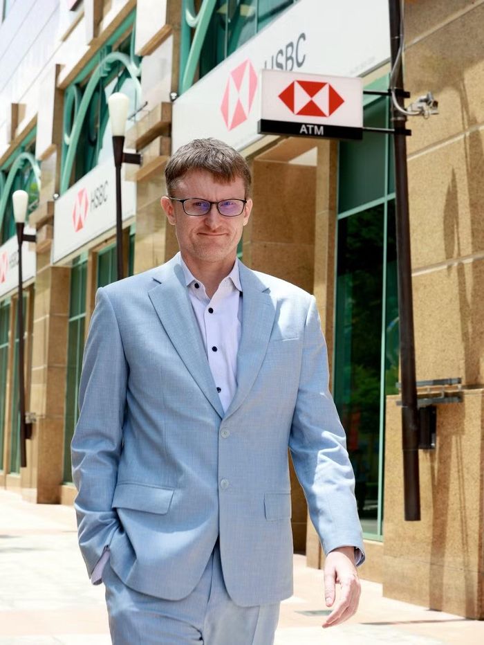 Ông Douglas Matheson - Giám đốc cấp cao Quản lý rủi ro tín dụng và Tuân thủ HSBC Việt Nam. (Ảnh: Vietnam+)