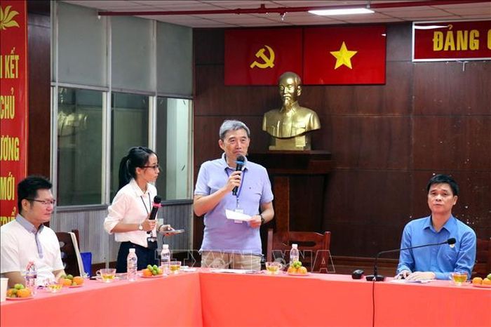 Ông Thiệu Quốc Ngạn, Tổng Giám đốc khu vực Việt Nam, Tập đoàn Quốc tế Pou Chen (Đài Loan, Trung Quốc) phát biểu tại buổi làm việc.