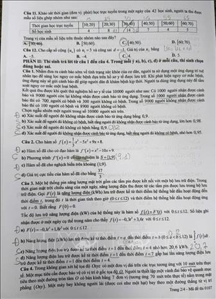 Trang 2 đề thi môn Toán mã 0107. Ảnh: Nguyễn Cúc/TTXVN