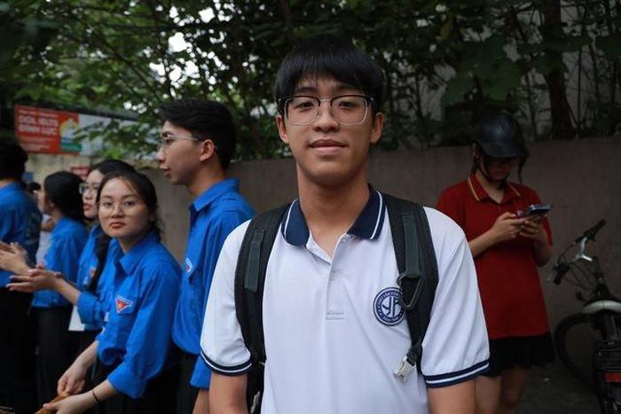 Em Phạm Đức An, học sinh Trường THPT Yên Hòa.