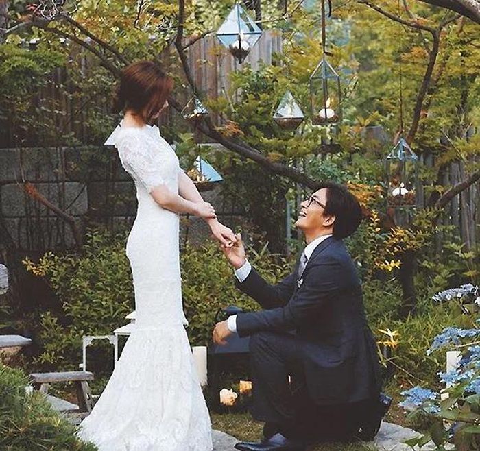 Bae Yong Joon lựa chọn lối sống khép kín từ khi kết hôn với Park Soo Jin. Ảnh: IGNV.