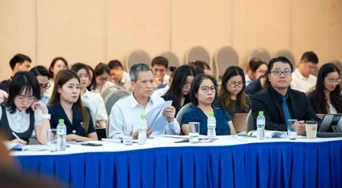 Nhiều doanh nghiệp, hiệp hội ngành hàng tham gia hội thảo.