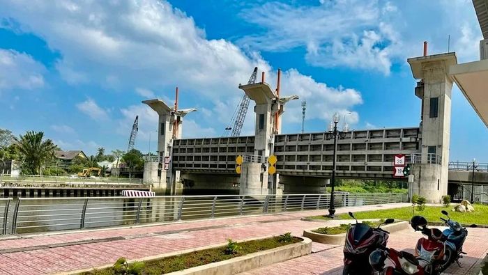 Dự án Cống kiểm soát triều rạch Bình Nhâm (phường Thuận An)