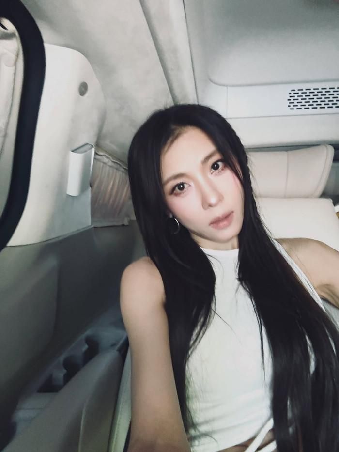 Ha Ji Won duy trì sức hút sau nhiều năm hoạt động nghệ thuật. 