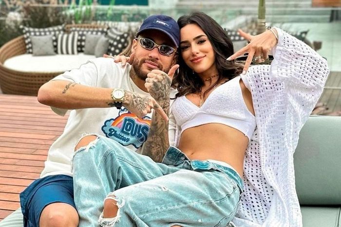 Neymar Jr cùng bạn gái Bruna Biancardi