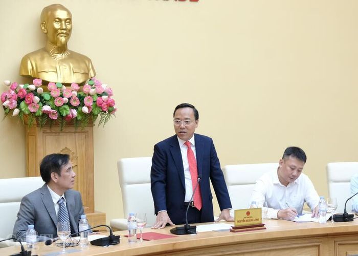 Thứ trưởng Nguyễn Hoàng Long phát biểu chỉ đạo.