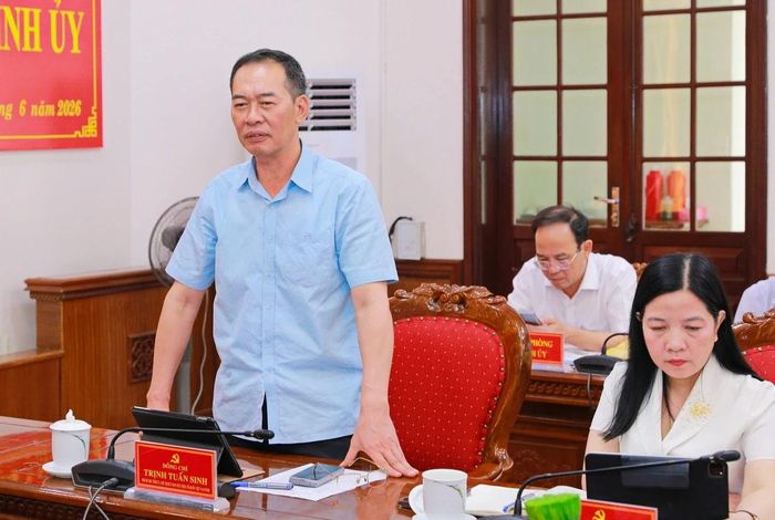 Phó Bí thư Tỉnh ủy, Chủ tịch Ủy ban MTTQ tỉnh Trịnh Tuấn Sinh phát biểu tại hội nghị.