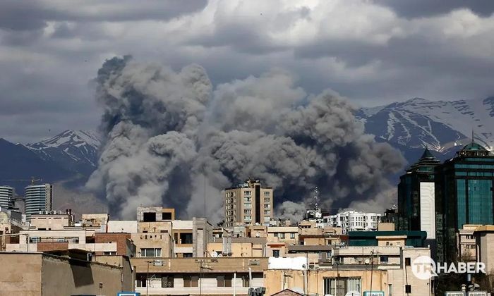 Sau khi Mỹ tuyên bố sẽ tấn công Iran, các tiếng nổ đã được nghe thấy ở các thành phố Sirik và Minab gần eo biển Hormuz. Ảnh: Trhaber.