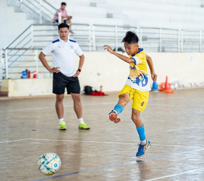 Thầy trò U11 Việt Hùng Thanh Hóa đã có sự chuẩn bị kĩ lưỡng hướng đến mục tiêu giành vé dự vòng chung kết.
