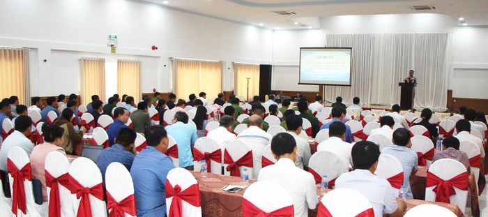 Quang cảnh lớp tập huấn.