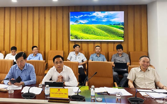 Thứ trưởng Bộ Nông nghiệp và Môi trường Nguyễn Quốc Trị làm việc với tỉnh Điện Biên.