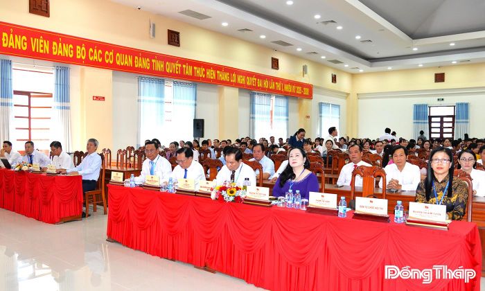 Các đại biểu tham dự Lễ khai mạc Hội thi. 