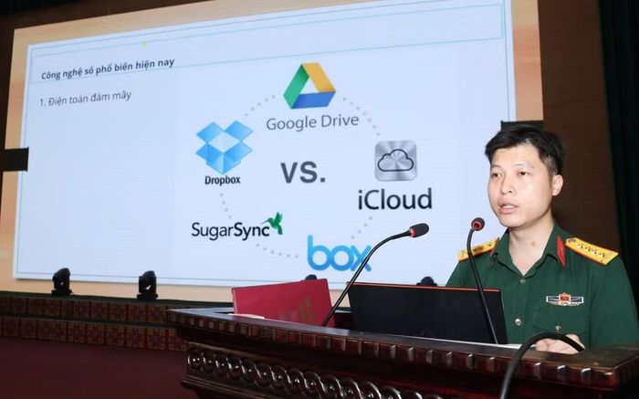 Tập huấn chuyển đổi số cho lực lượng kiêm nhiệm công nghệ thông tin năm 2026. Ảnh: Duy Tuyên