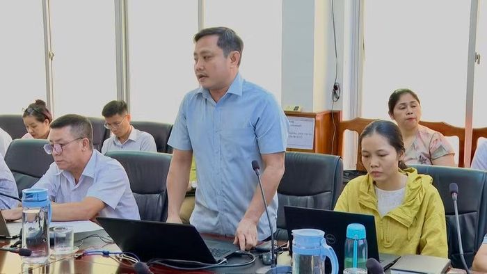 Đại diện Chi cục Chăn nuôi và Thú y tỉnh Gia Lai trình bày Kế hoạch phát triển chăn nuôi. Ảnh: Bình Dương