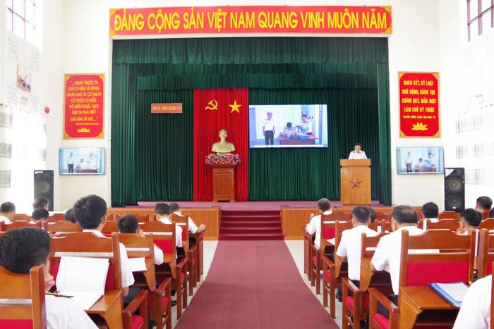 Quang cảnh hội nghị.