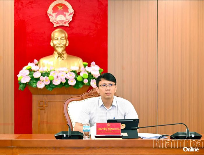 Phó Chủ tịch UBND tỉnh Nguyễn Thanh Hà chủ trì cuộc họp.