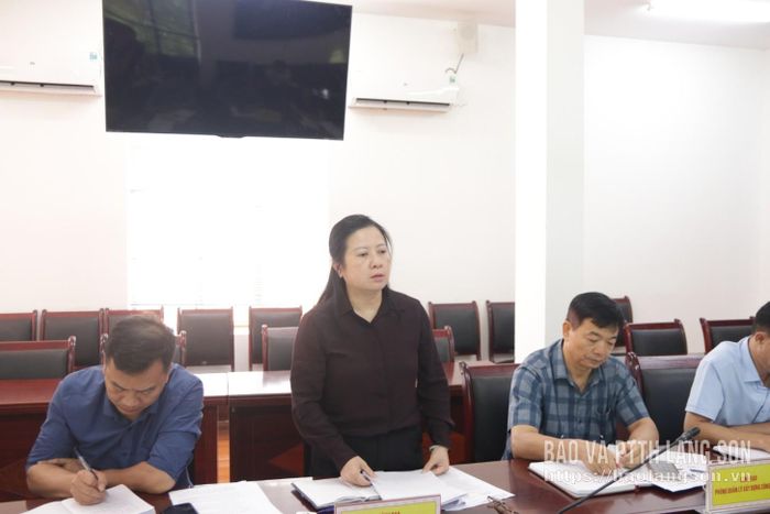 Lãnh đạo Công ty TNHH Một thành viên Khai thác công trình thủy lợi phát biểu tại buổi kiểm tra