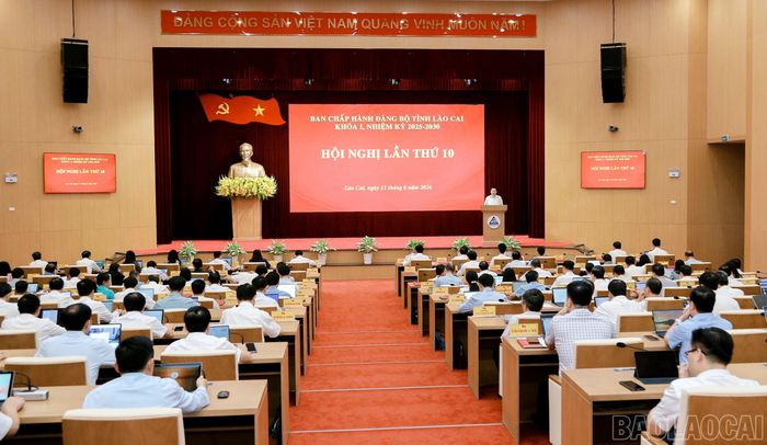 Quang cảnh hội nghị.
