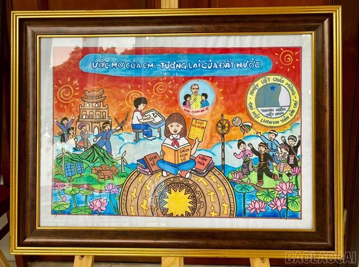 Tác phẩm “Ước mơ của em - Tương lai đất nước” của em Giàng Thị Hằng Nga,Trường Phổ thông Dân tộc bán trú Tiểu học và THCS Làng Nhì, xã Phình Hồ đạt giải Nhất tại cuộc thi.