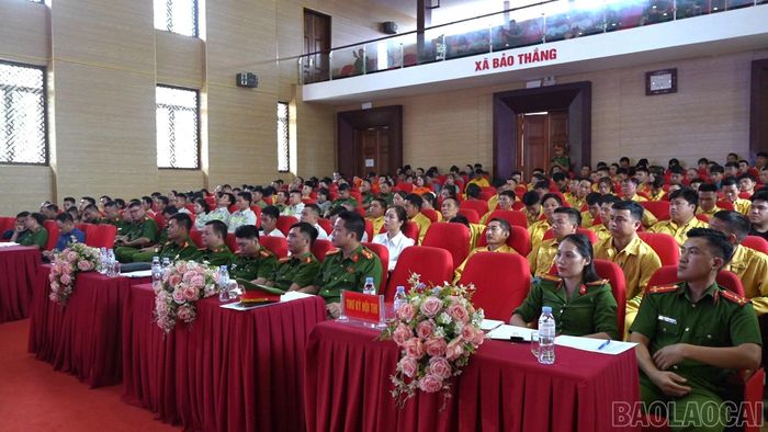 Quang cảnh hội thi.