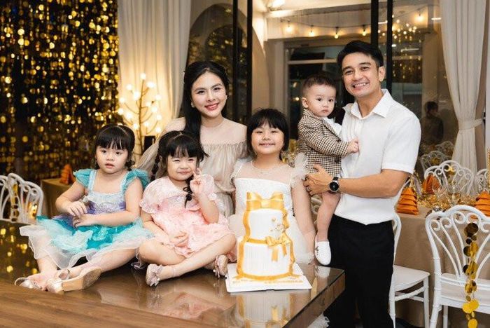 Gia đình hạnh phúc của Vân Trang và chồng doanh nhân.