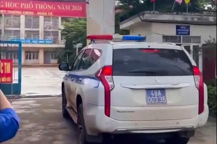 Với sự hỗ trợ của lực lượng CSGT Lâm Đồng, em L.T.L đã lấy được giấy tờ tùy thân và quay lại điểm thi đúng giờ