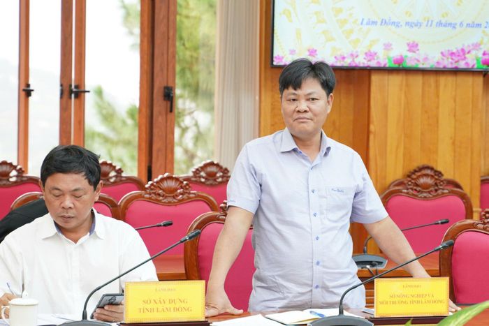 Đại diện Sở Nông nghiệp và Môi trường góp ý tại cuộc họp
