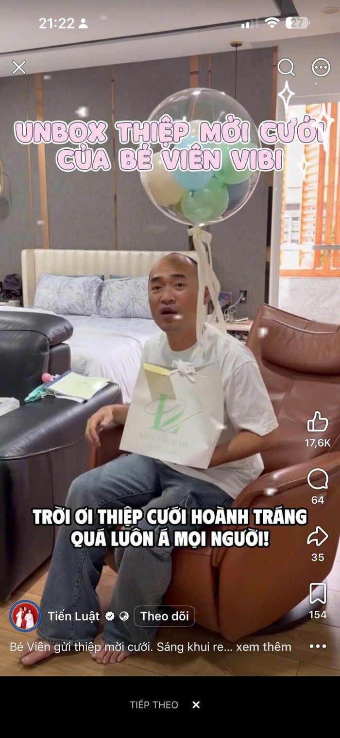 Tiến Luật và nhiều bạn bè nghệ sĩ bất ngờ khi nhận được thiệp mời đặc biệt.