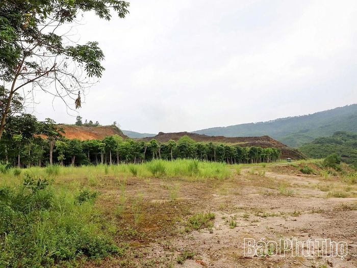 Dự án Khu đô thị sinh thái cao cấp Yên Quang hiện đang gặp khó khăn về công tác giải phóng mặt bằng.