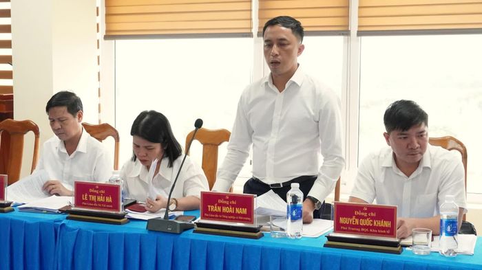 Đại diện lãnh đạo các sở, ngành phát biểu tại buổi làm việc - Ảnh: Q.V