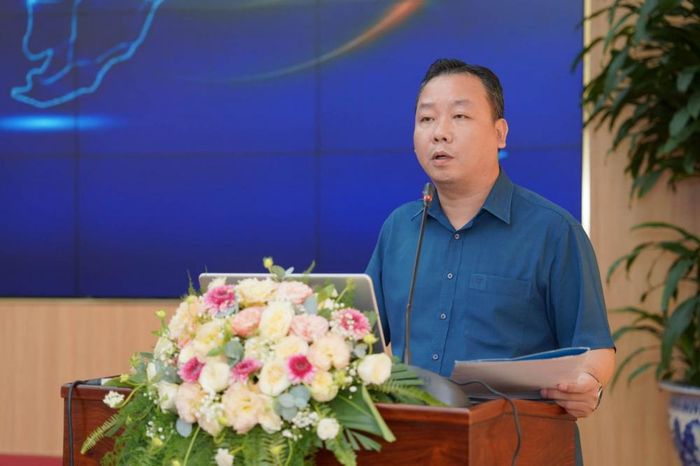 TS. Bùi Bá Nghiêm, Chuyên viên cao cấp, Cục Xuất nhập khẩu trình bày tham luận