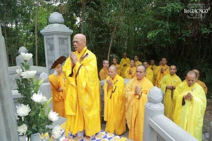 Tăng nhân môn phái tổ đình Kim Tiên