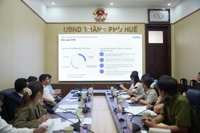 Hàn Quốc sẽ nghiên cứu xây dựng mô hình phát triển đô thị theo định hướng giao thông công cộng (TOD) gắn với tuyến đường sắt tốc độ cao Bắc – Nam của Việt Nam.