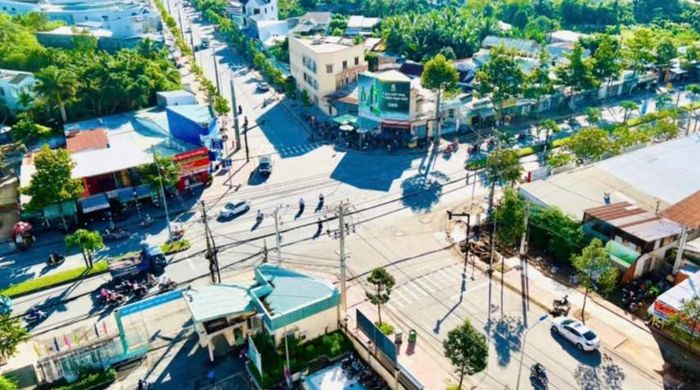 Ngành chức năng đã hoàn tất công tác bàn giao cọc mốc giải phóng mặt bằng QL53.