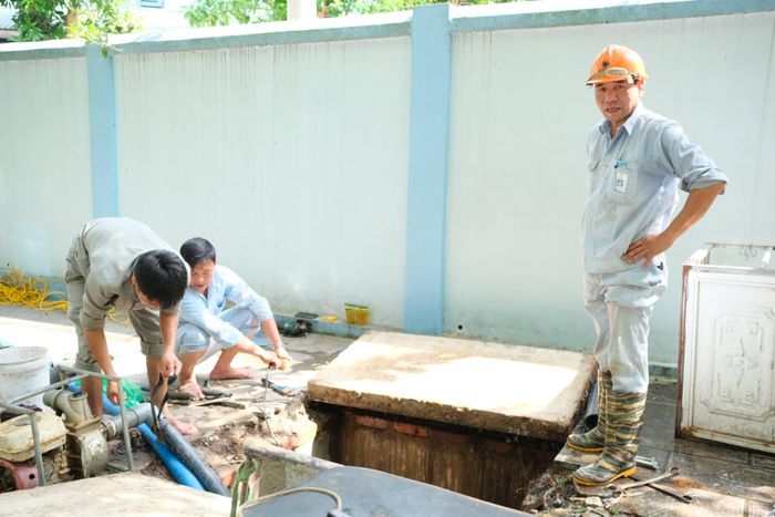  Việc yêu cầu các đơn vị cấp nước sạch đô thị mở rộng vùng cung cấp nước sạch đến các khu vực nông thôn, được xem là giải pháp quan trọng nhằm nâng tỷ lệ người dân nông thôn sử dụng nước sạch trên địa bàn tỉnh Phú Thọ. Ảnh minh họa: Sỹ Hào 