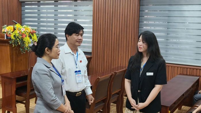 Lãnh đạo tỉnh động viên lực lượng làm nhiệm vụ trước giờ thi