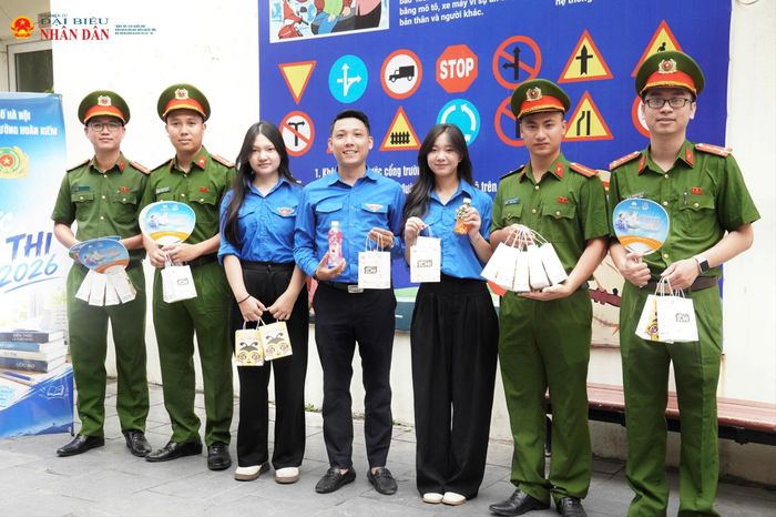 Bởi ở bất cứ nơi đâu cần sức trẻ, ở đó luôn có những đoàn viên thanh niên sẵn sàng lên đường, mang theo nhiệt huyết, trách nhiệm và niềm tự hào của thế hệ trẻ hôm nay.