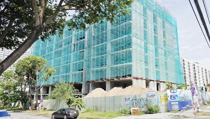 Điều đáng chú ý là dù thanh khoản giảm, mặt bằng giá bất động sản tại Đà Nẵng vẫn chưa xuất hiện xu hướng giảm mạnh.