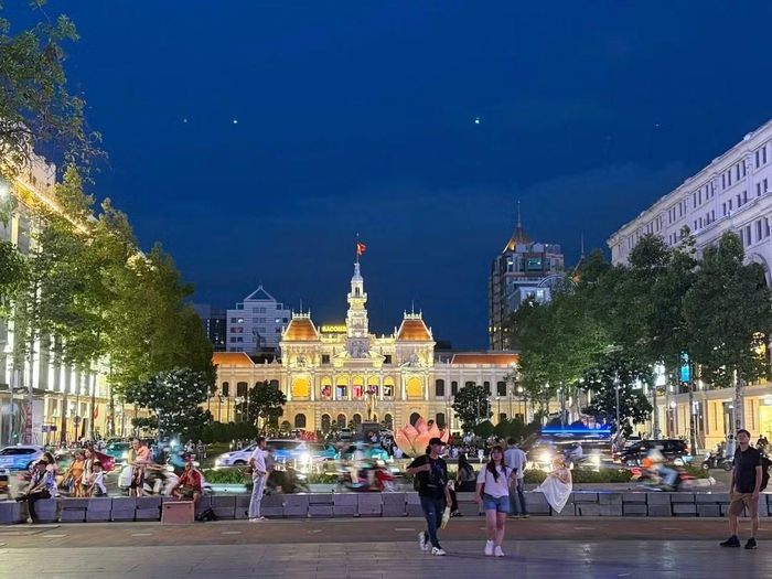 Mọi công tác chuẩn bị cuối cùng đang được hoàn thiện để mang đến một không gian trải nghiệm an toàn, bổ ích cho người dân thành phố.