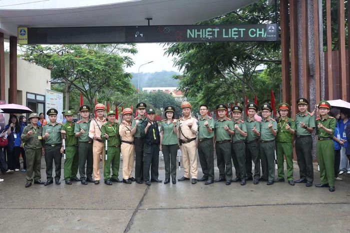 Lực lượng Công an Sơn La quyết tâm đảm bảo an toàn cho kì thi.