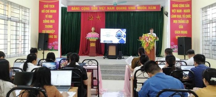 Các học viên tham dự lớp tập huấn tại Hà Quảng.