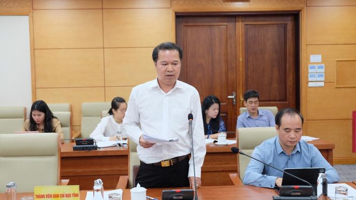 Lãnh đạo Liên minh Hợp tác xã tỉnh báo cáo kết quả thực hiện nhiệm vụ trong 6 tháng đầu năm 2026.