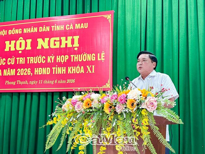Bí thư Đảng ủy, Chủ tịch HĐND phường Giá Rai Lê Minh Hải thông tin đến cử tri kết quả các kỳ họp của HĐND tỉnh khóa XI.