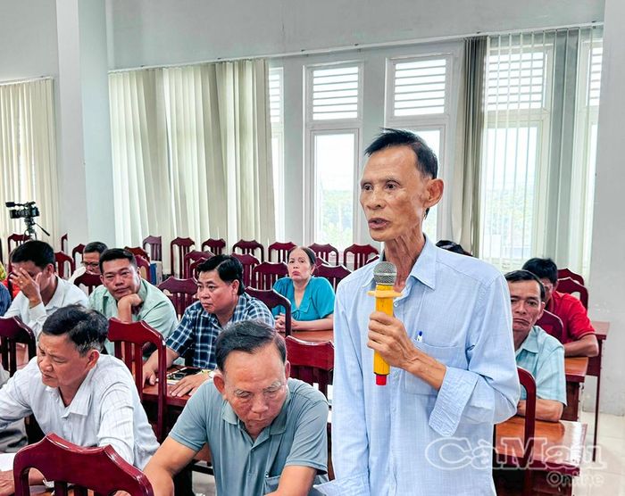 Ông Nguyễn Quốc Oai, ấp Gò Muồng, xã Phong Thạnh, kiến nghị về nguồn nước phục vụ nuôi trồng thủy sản và các vấn đề liên quan đến bảo hiểm y tế.