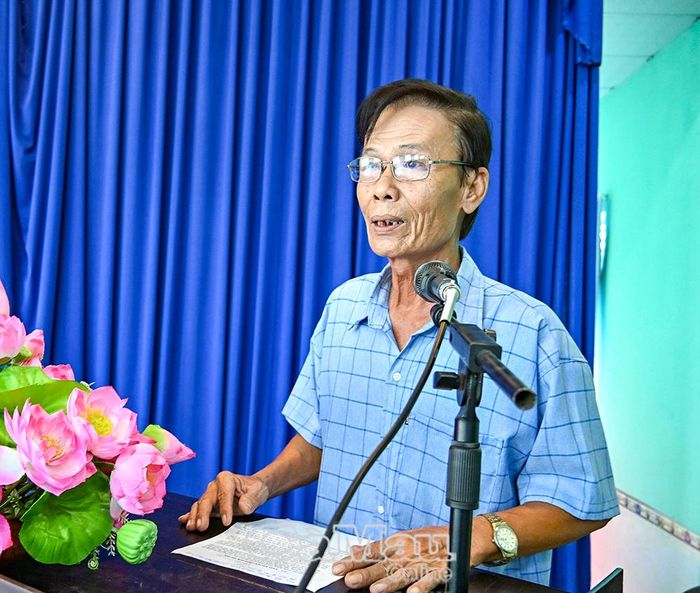 Cử tri Bùi Văn Sơn, ấp Ngọc Được kiến nghị bố trí kinh phí sửa chữa cầu treo Vàm Lẻo đã xuống cấp nghiêm trọng.