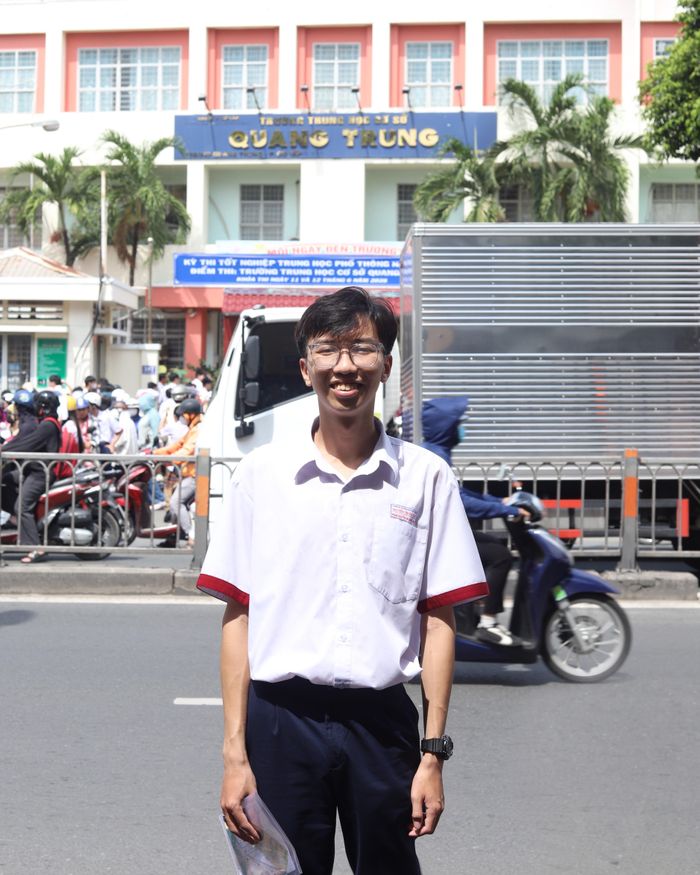 Em Phạm Nguyễn An Nam, thí sinh tại điểm thi THCS Quang Trung