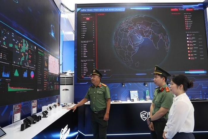 Triển lãm có 5 phân khu và 11 chủ đề